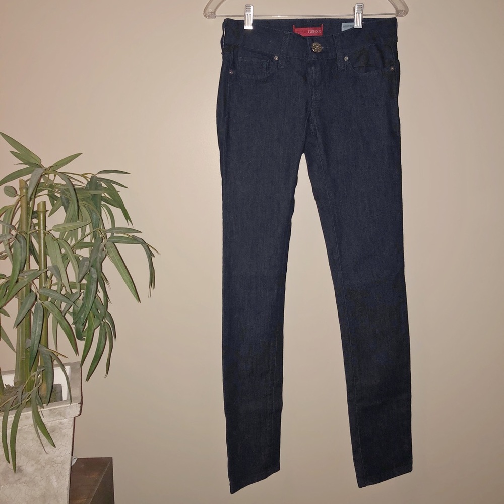NWOT guess jeans